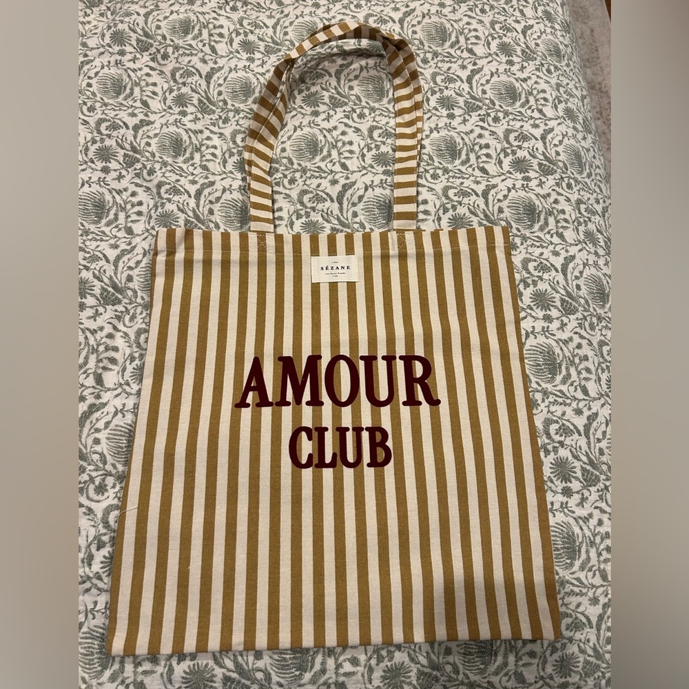 Sezane tote bag with velvet lettering